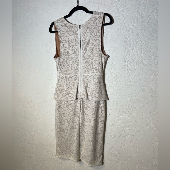 BCBG white lace dress - Picture 6 of 8